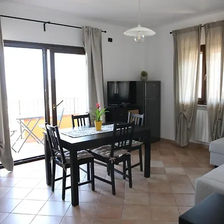 Pino - Donna Rosa Apartman *